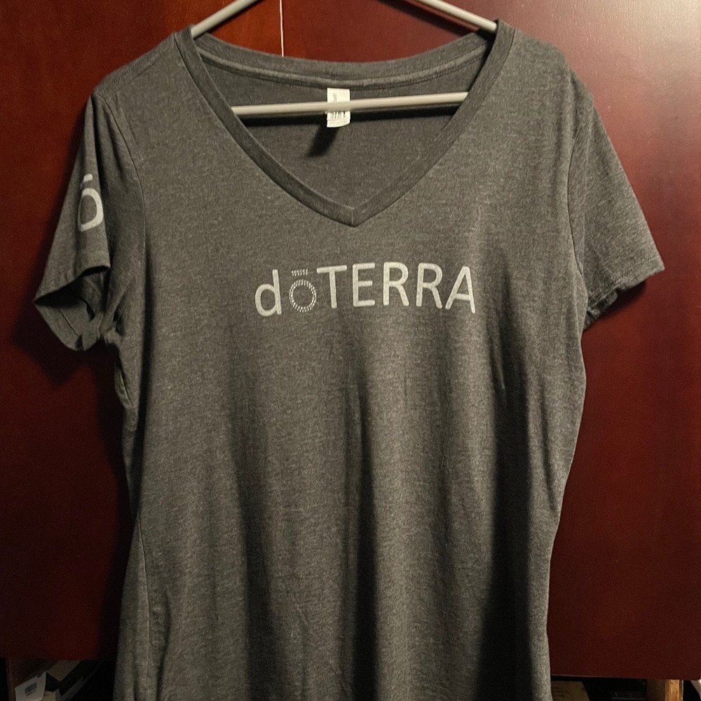 NWOT womans Doterra TShirt XL
